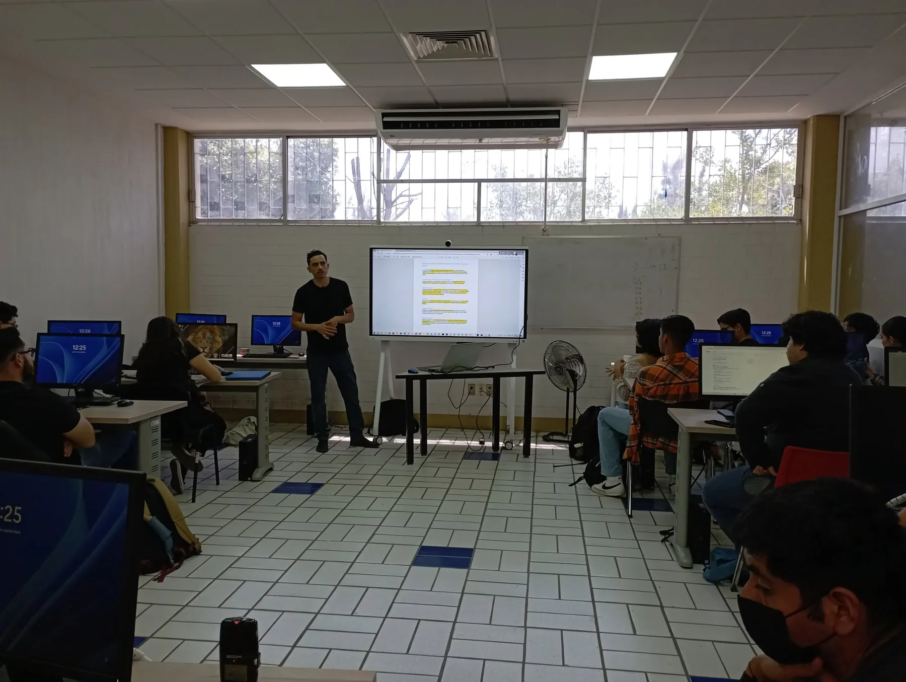 Taller ponencia CUSur Desarrollo Web Full Stack